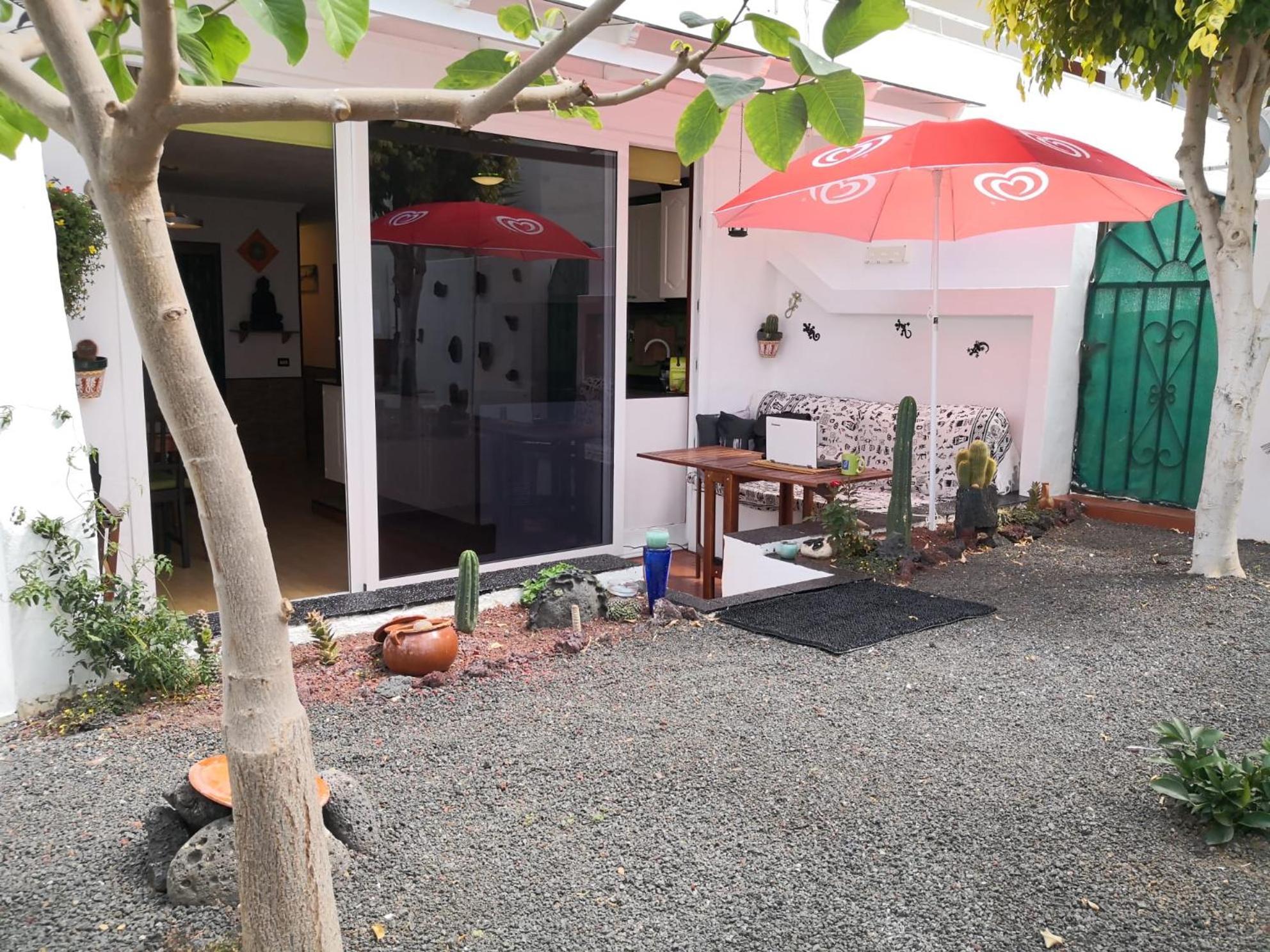 Budda House Puerto Del Carmen. Tías Buitenkant foto