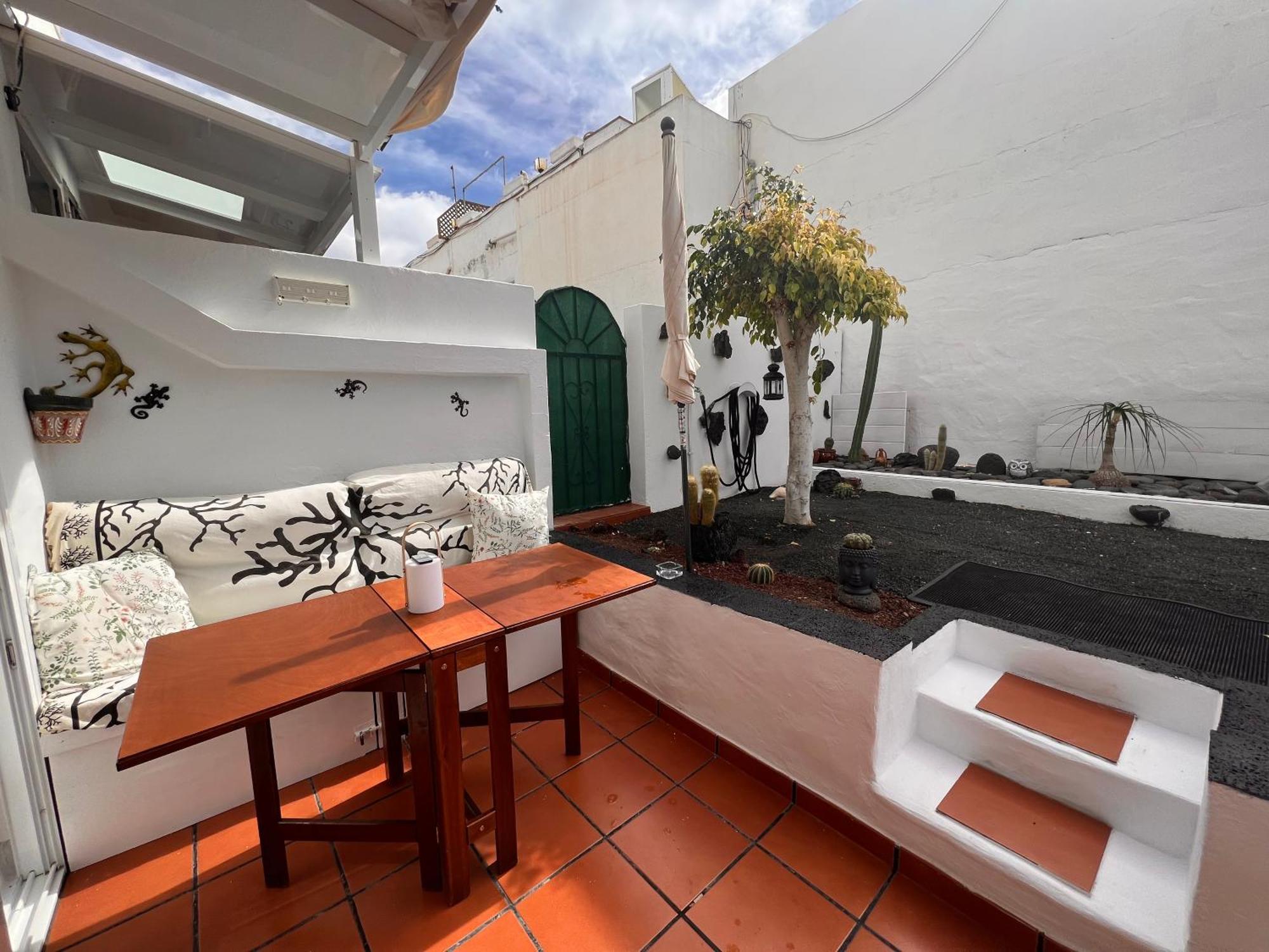 Budda House Puerto Del Carmen. Tías Buitenkant foto