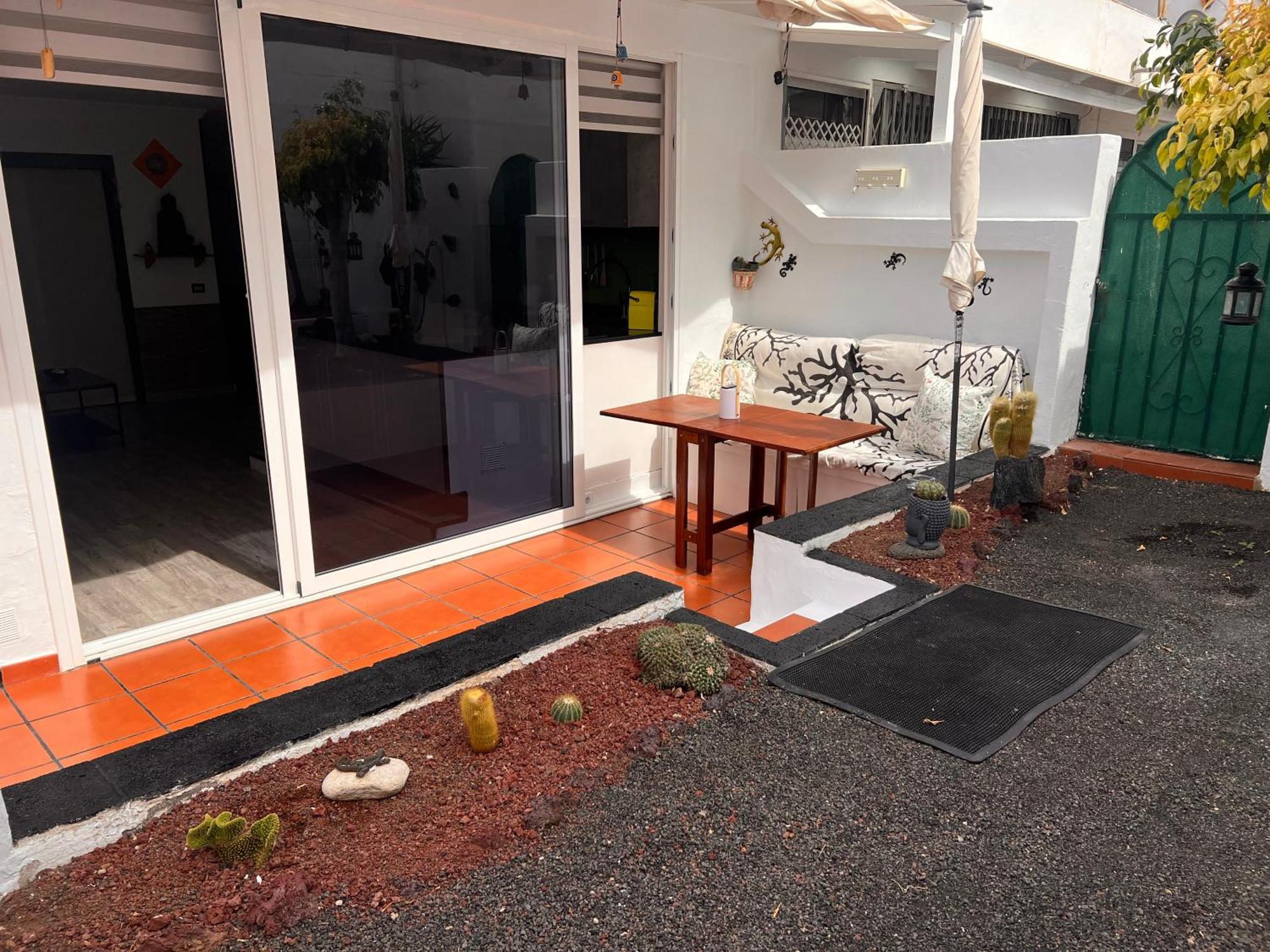 Budda House Puerto Del Carmen. Tías Buitenkant foto